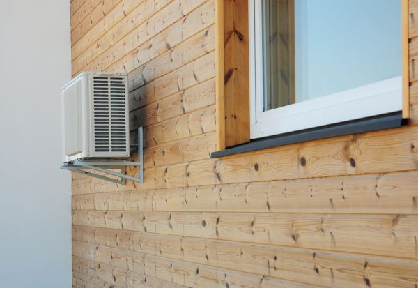 Exterior Paneling Installation in Brentwood