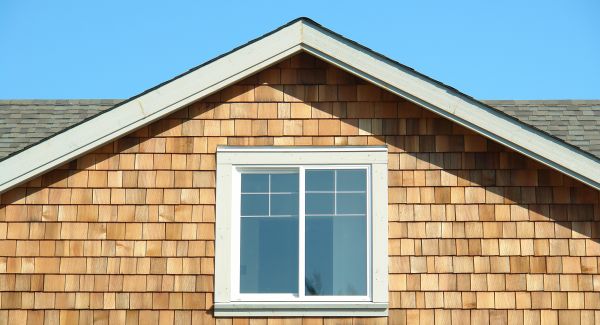 Cedar Shake Siding Repair in Brentwood