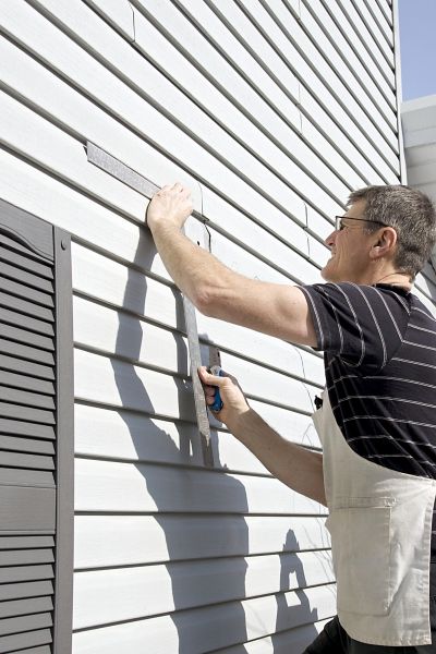 Cost of Vinyl Siding Service in Brentwood