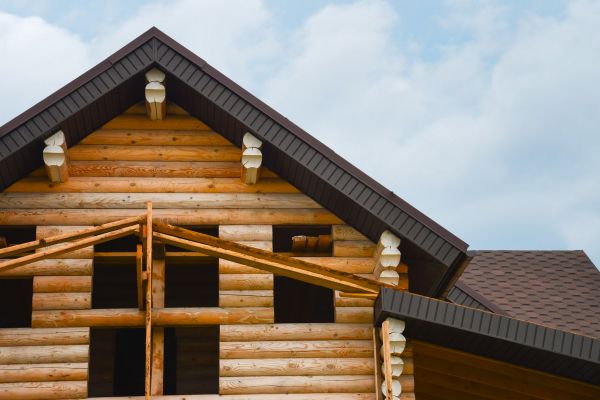 Log Siding Repair in Brentwood